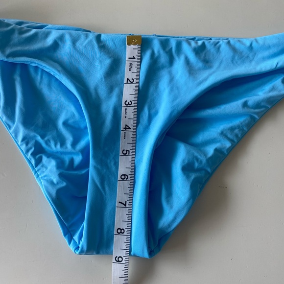 NWOT BECCA BY REBECCA VIRTUE Adela Ruched Hipster Bikini Bottom Light Blue - Picture 6 of 11